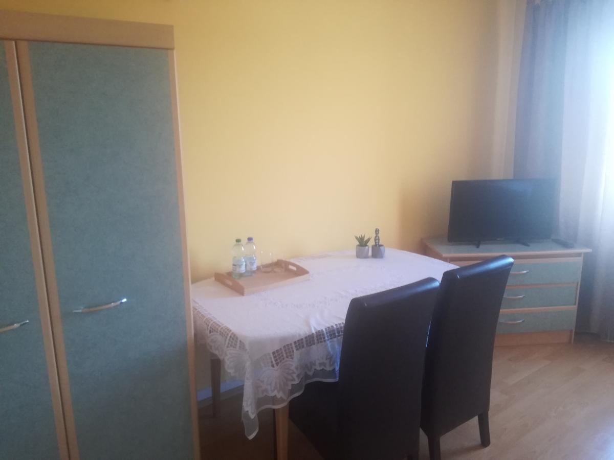 Restauracja - Hotel Nova Skepe 외부 사진